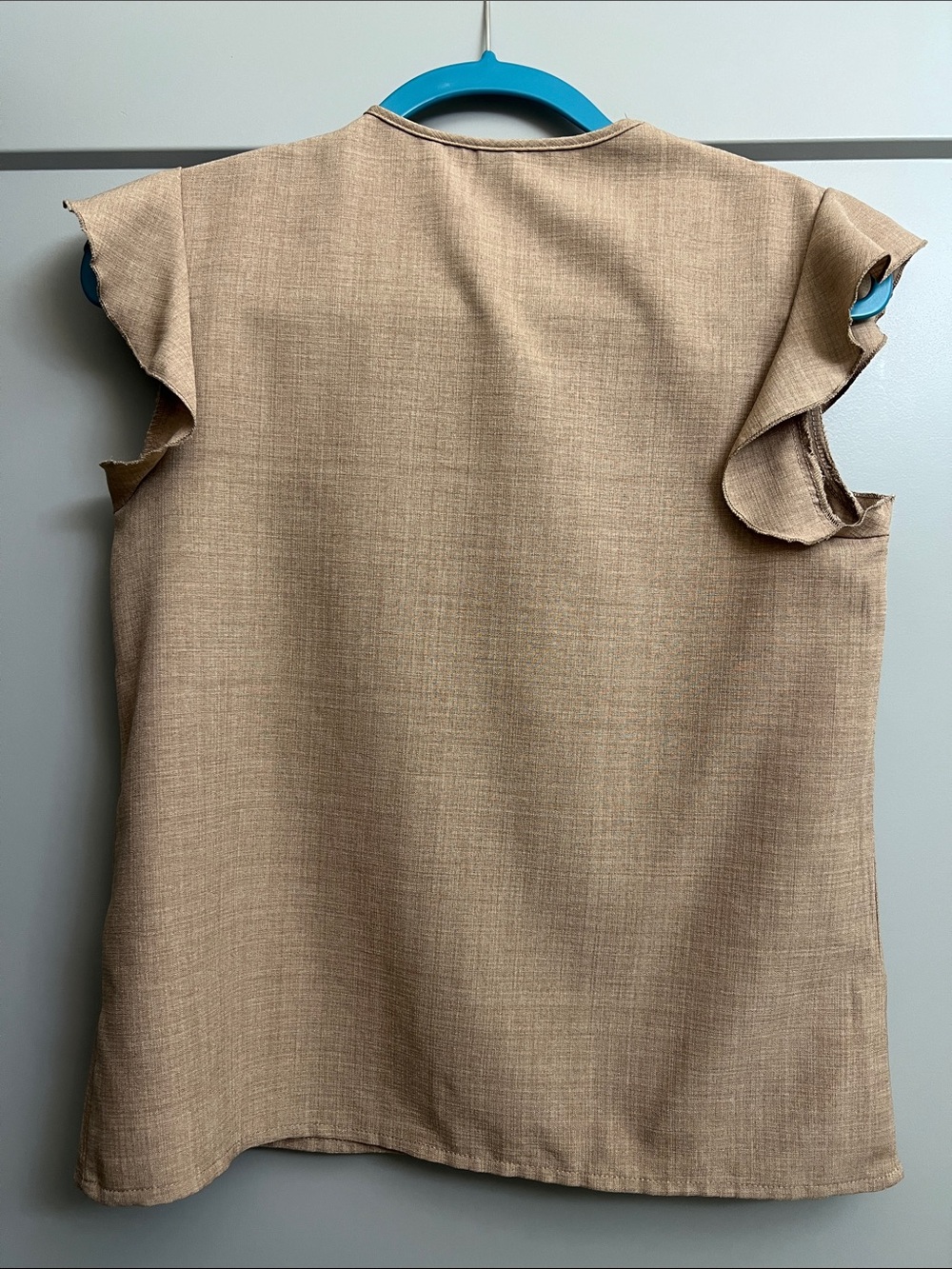 SHEIN Ruffle Sleeve Top - Picture 2 of 2